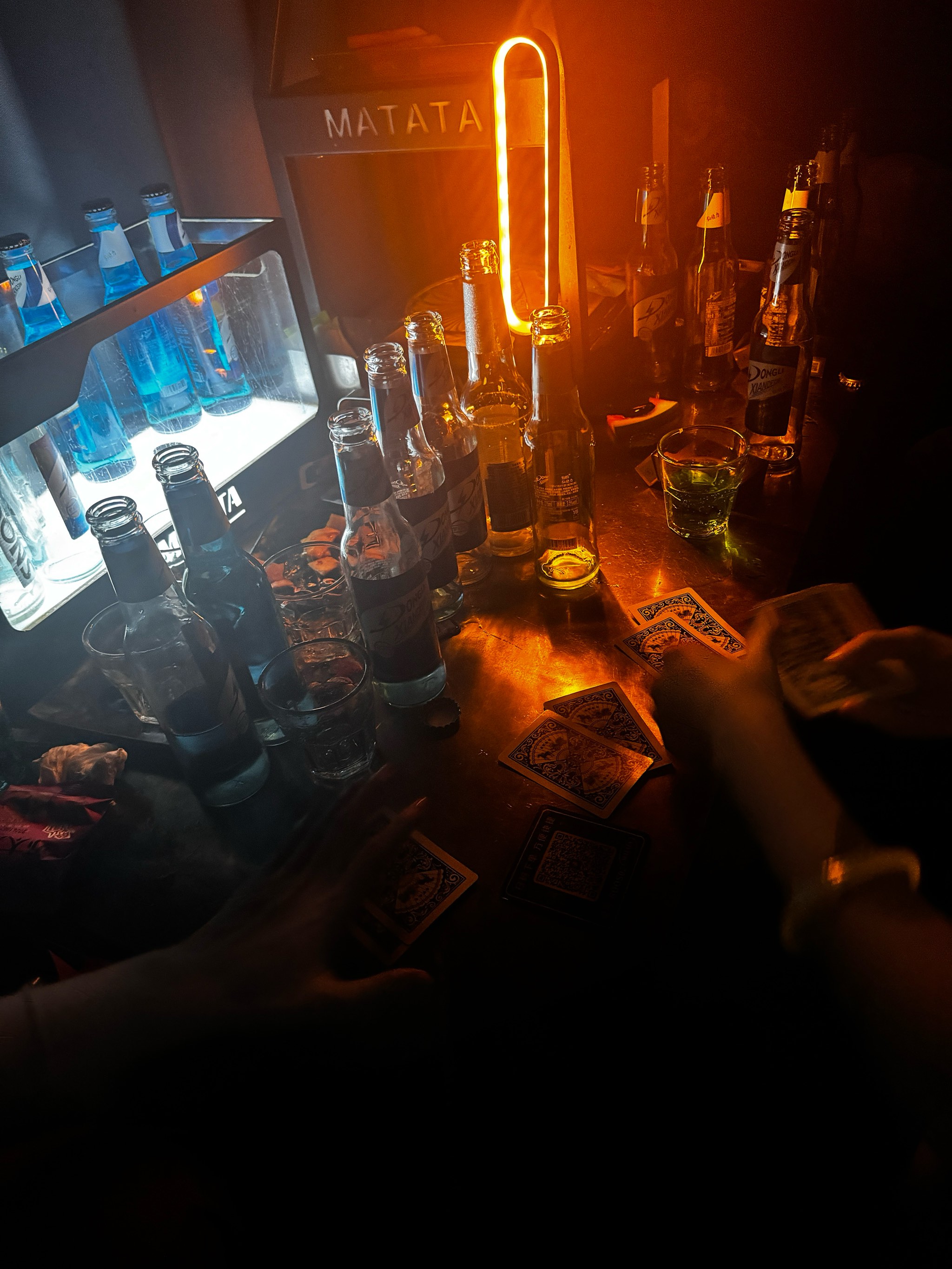 岳阳商务ktv对比：中低端异同-君山区ktv预订